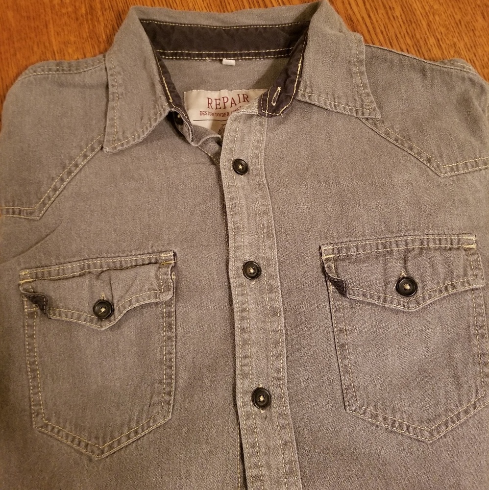 Mens Button Down - Picture 3 of 4